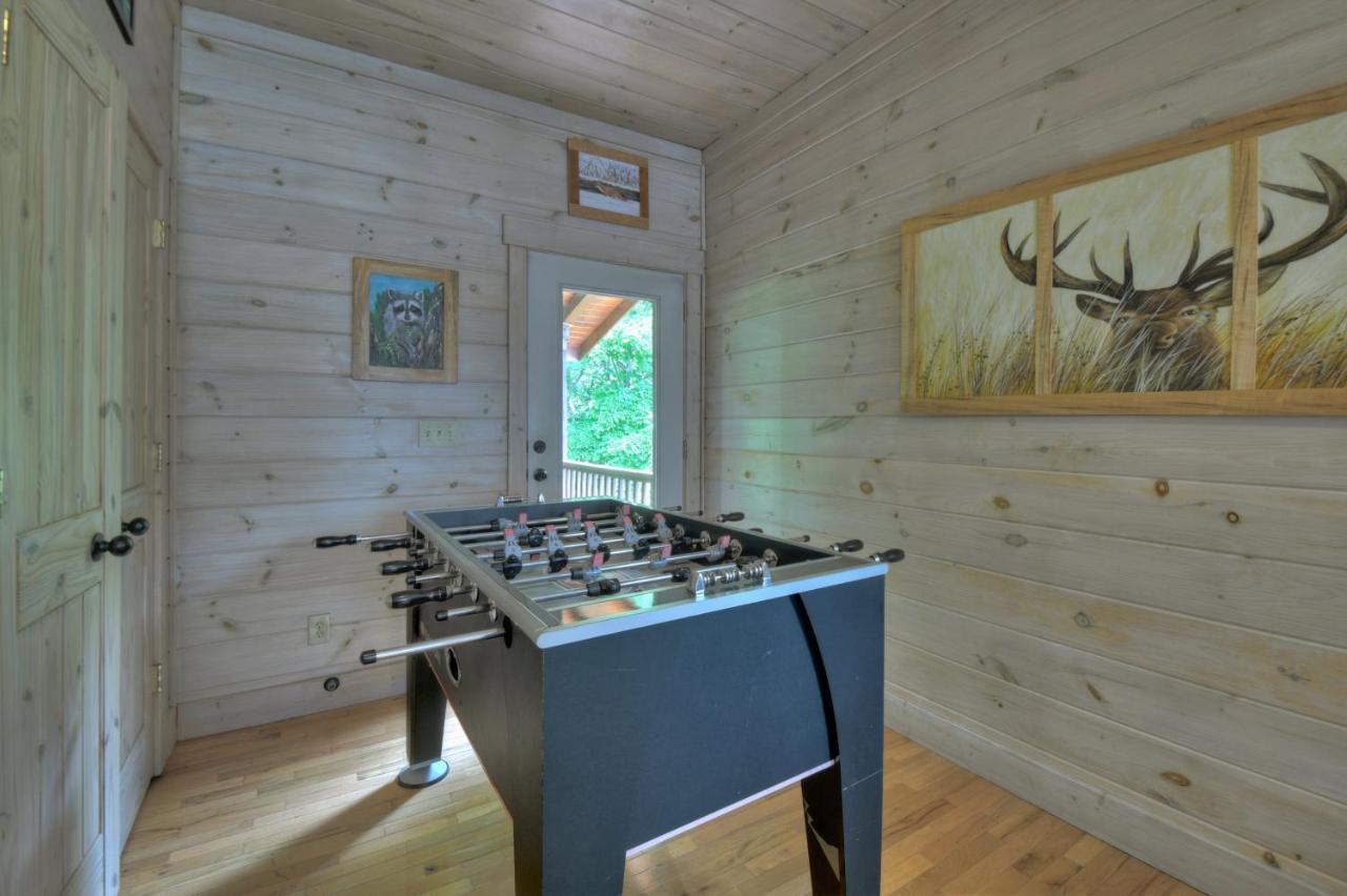 Champagne Chalet - Cuddleup Vila Morganton Exterior foto