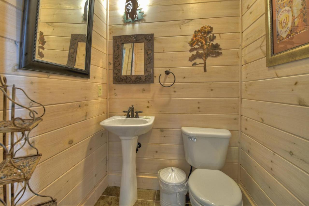 Champagne Chalet - Cuddleup Vila Morganton Exterior foto
