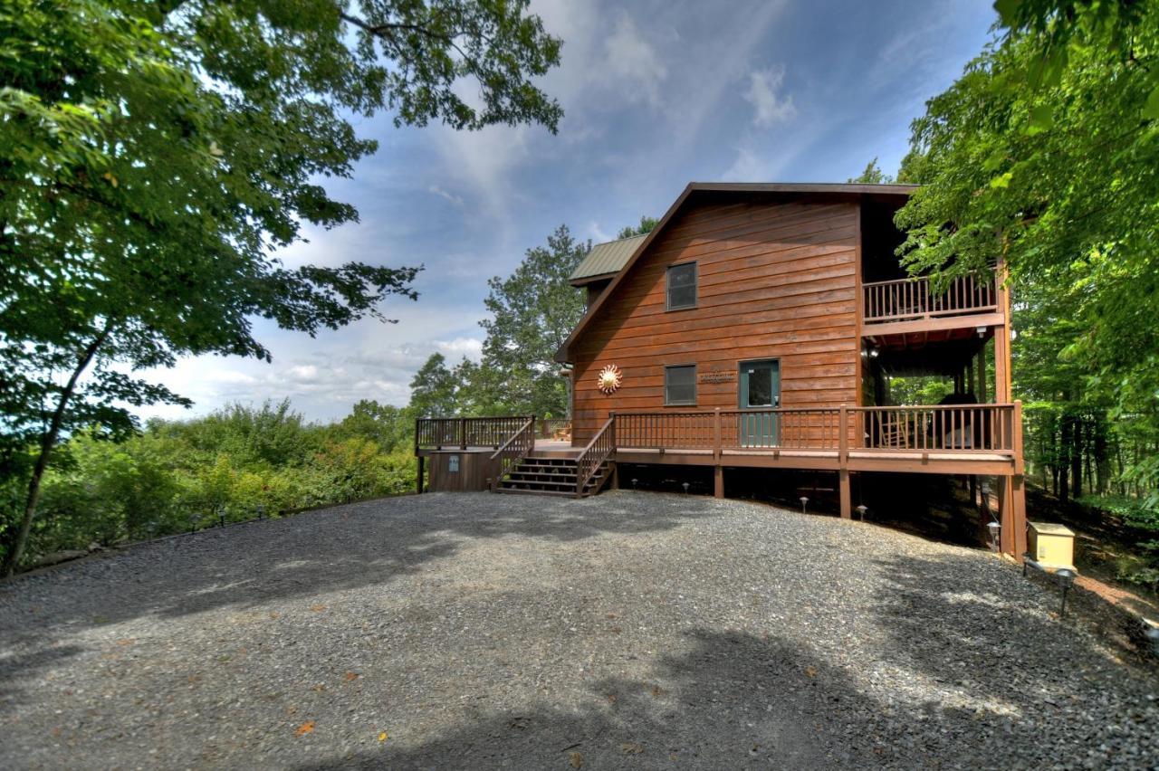 Champagne Chalet - Cuddleup Vila Morganton Exterior foto