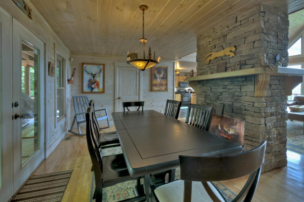 Champagne Chalet - Cuddleup Vila Morganton Exterior foto
