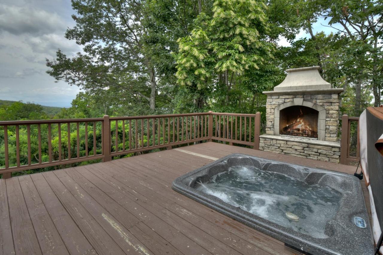 Champagne Chalet - Cuddleup Vila Morganton Exterior foto