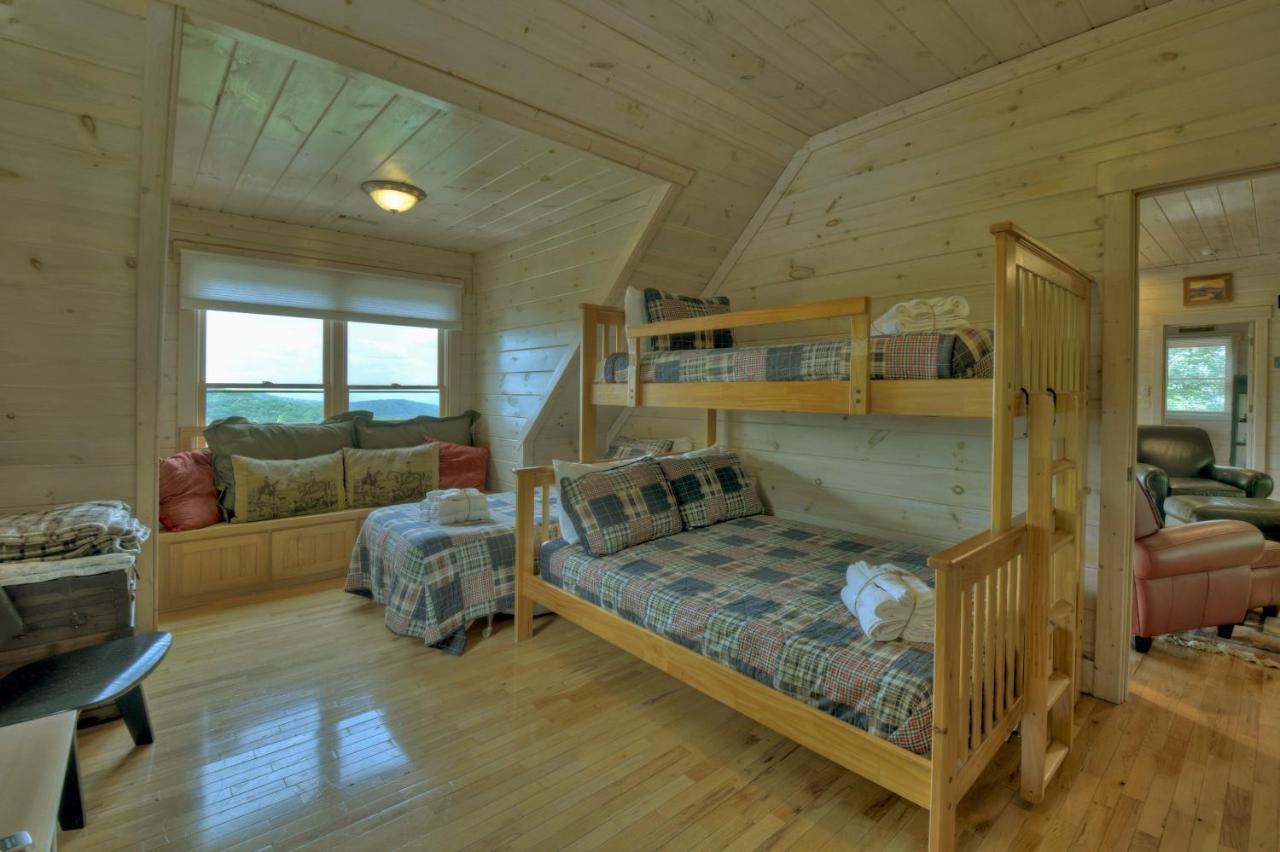 Champagne Chalet - Cuddleup Vila Morganton Exterior foto